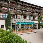 Hotel Aktivital 3*