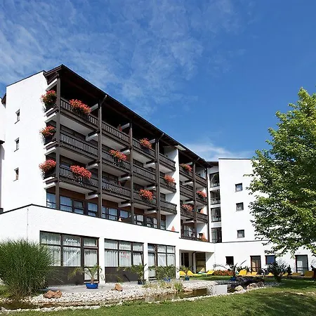 Aktivital 3*