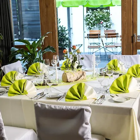 Hotel Aktivital 3*