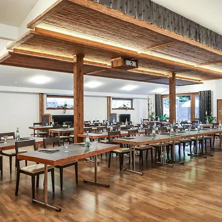 Hotel Aktivital