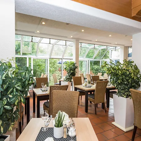 Hotel Aktivital 3*