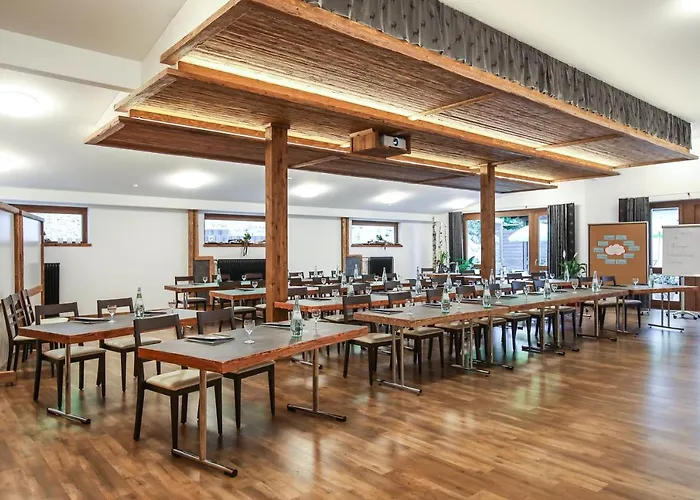 Hotel Aktivital